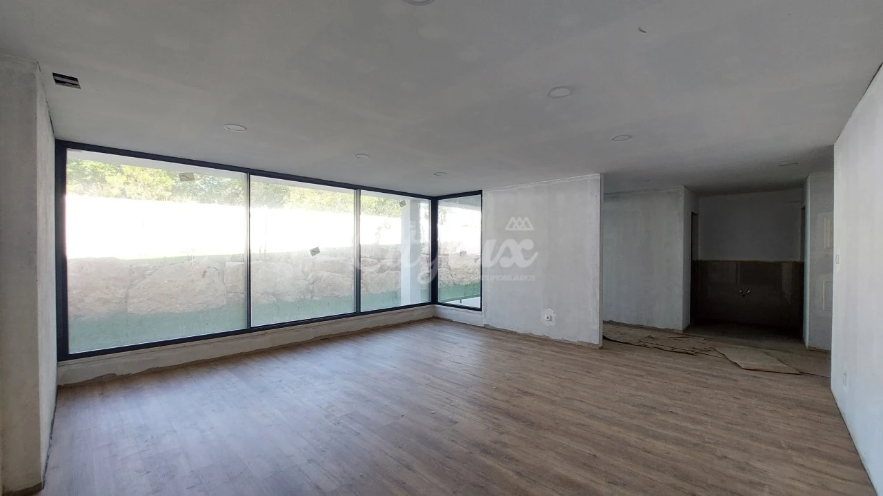 Apartamento T3 para Venda em Carcavelos e Parede Foto 45