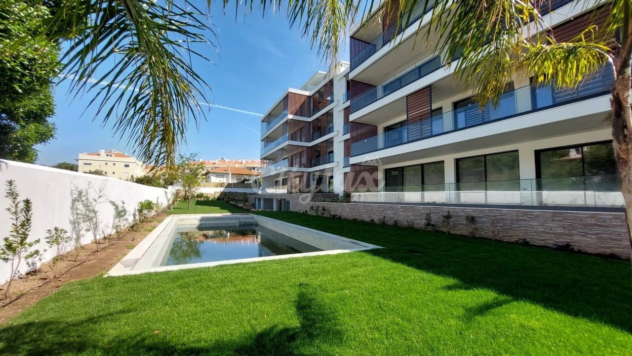 Apartamento T3 para Venda em Carcavelos e Parede Foto 2