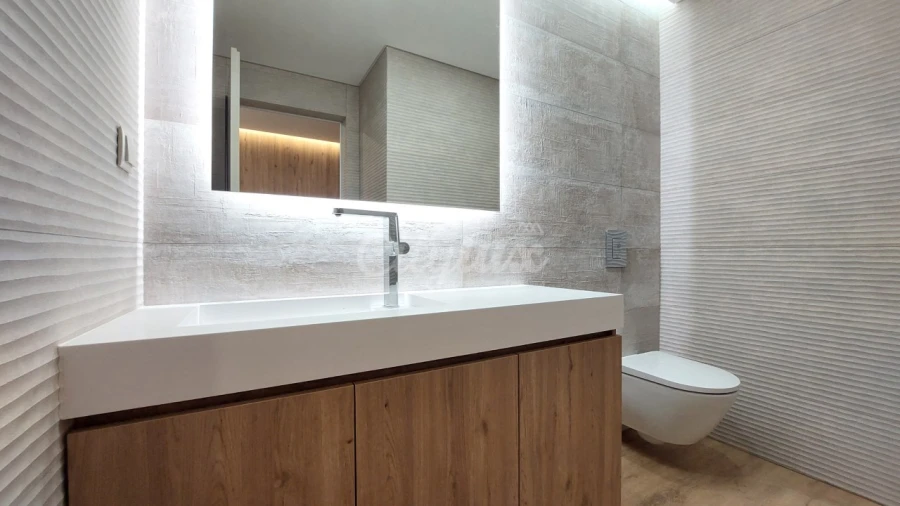 Apartamento T3 para Venda em Carcavelos e Parede Foto 17