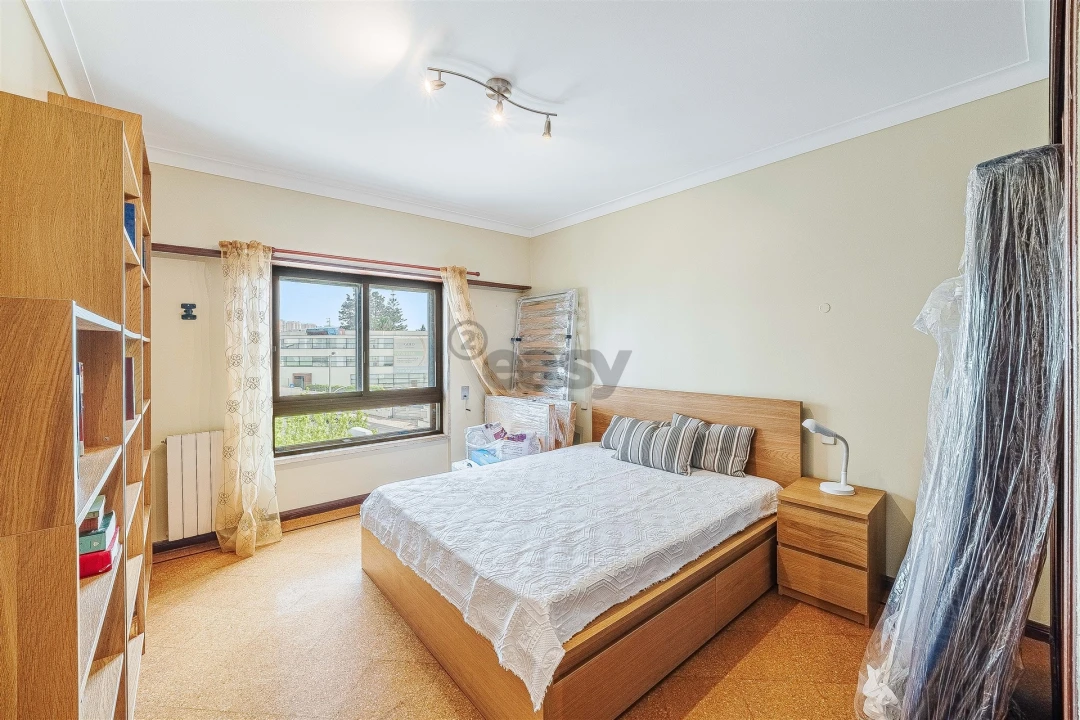 Apartamento T3 para Venda em Carnaxide e Queijas Foto 4