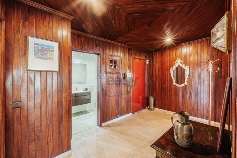 Apartamento T3 para Venda em Carnaxide e Queijas Foto 25