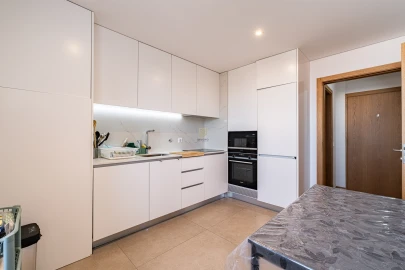 Apartamento T3 para Venda em Paranhos