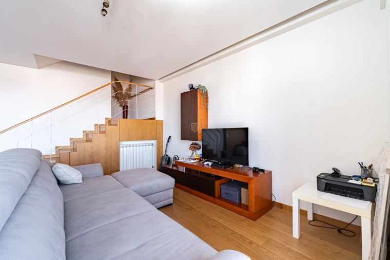 Apartamento T3 para Venda em Paranhos Foto 6