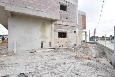 Moradia T4 para Venda em Fernao Ferro