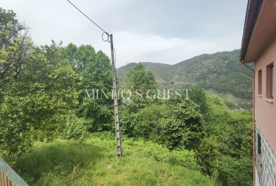 Moradia T3 para Venda em Rio Caldo