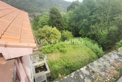 Moradia T3 para Venda em Rio Caldo