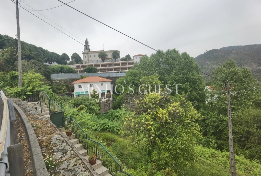 Moradia T3 para Venda em Rio Caldo Foto 17