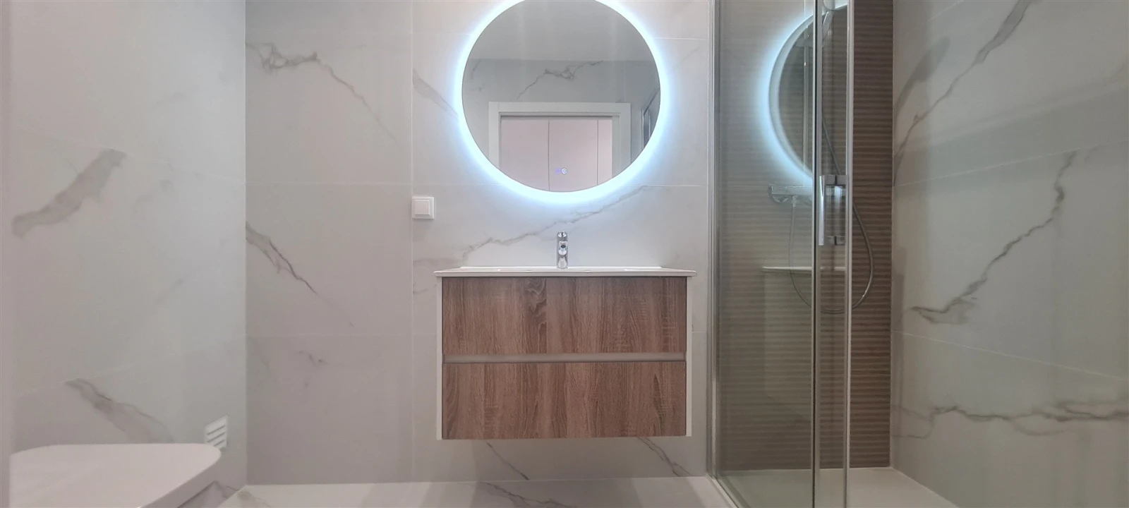 Apartamento T3 para Venda em Parceiros e Azoia Foto 14