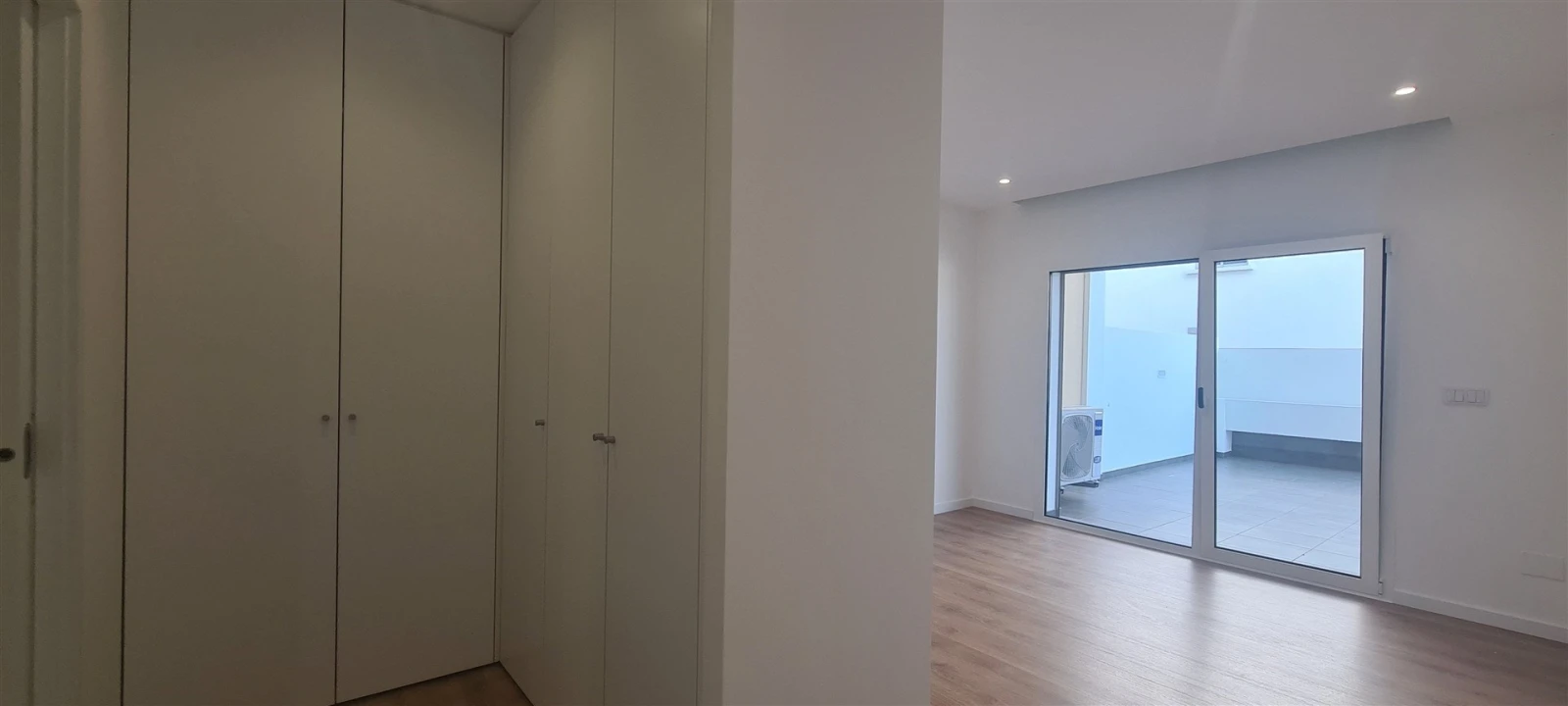 Apartamento T3 para Venda em Parceiros e Azoia Foto 18