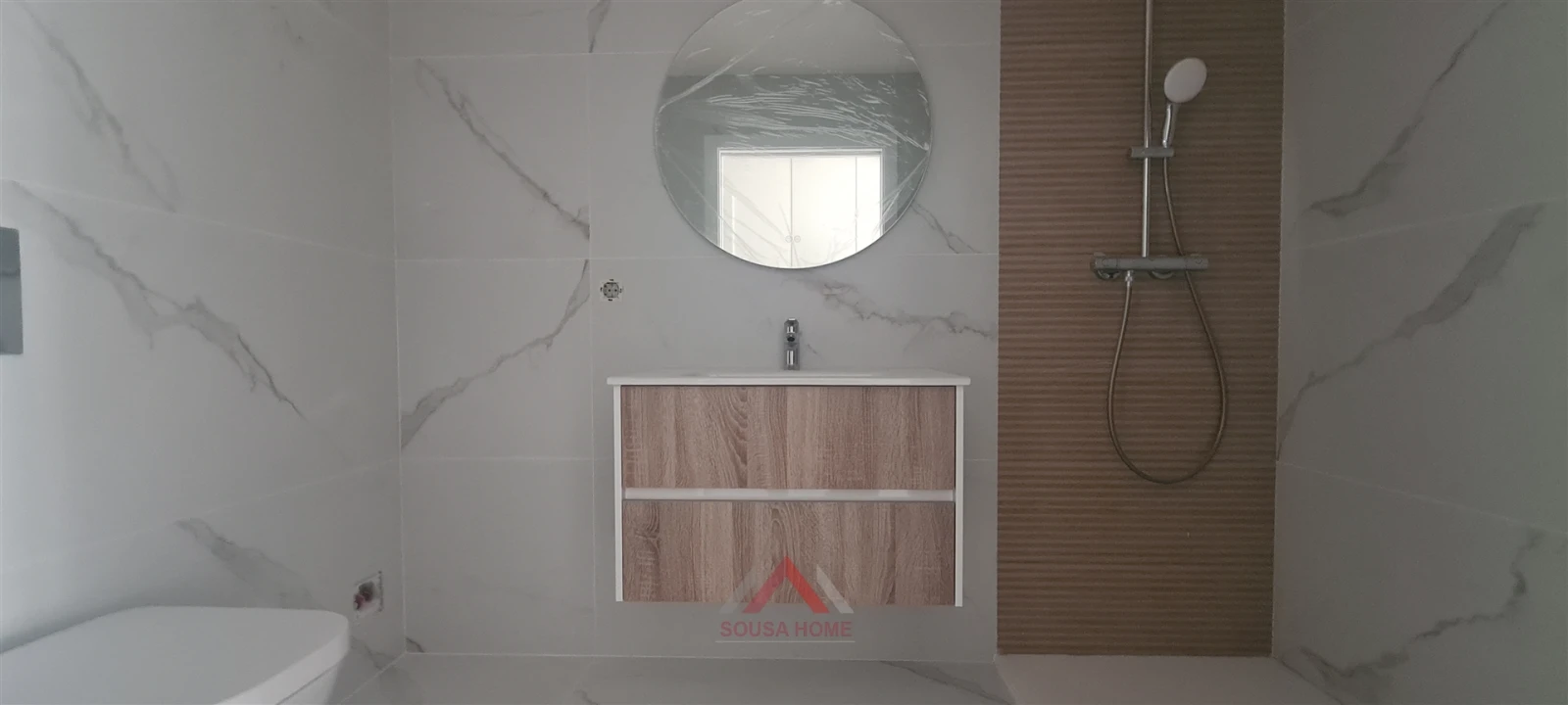 Apartamento T3 para Venda em Parceiros e Azoia Foto 13