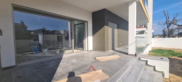 Apartamento T3 para Venda em Parceiros e Azoia