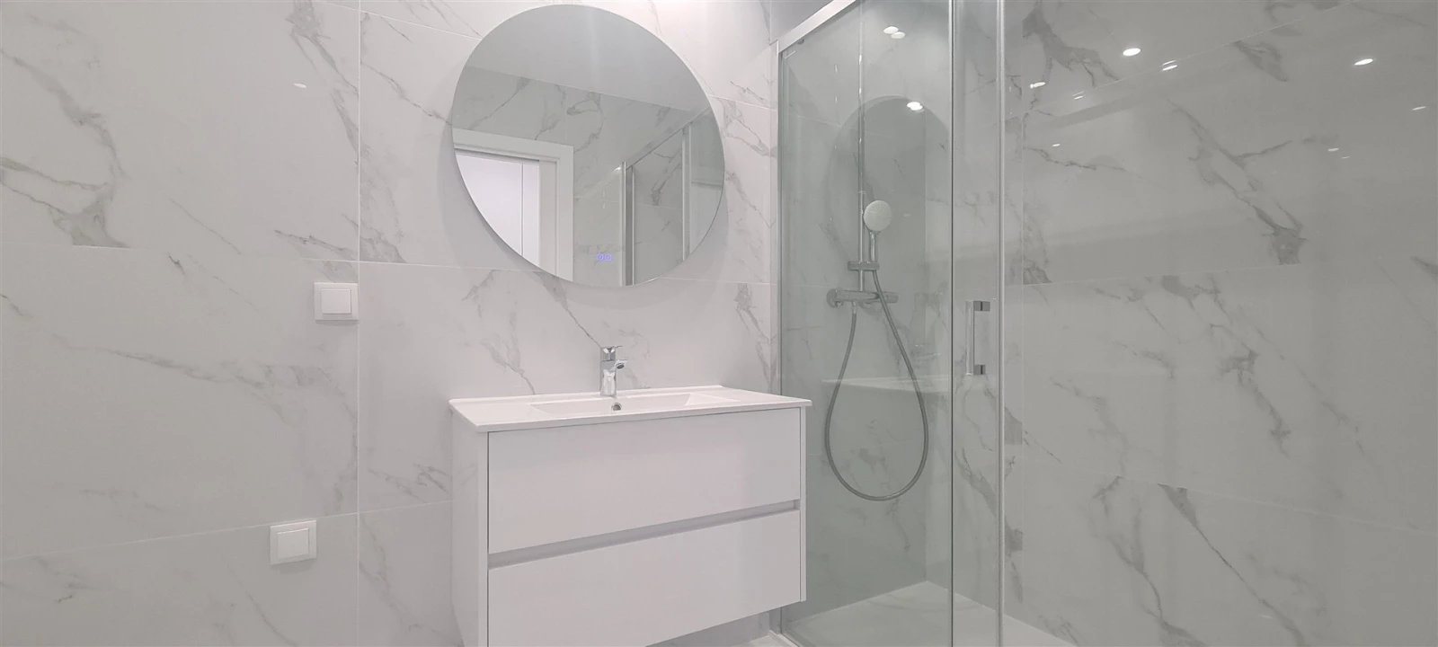 Apartamento T3 para Venda em Parceiros e Azoia Foto 20