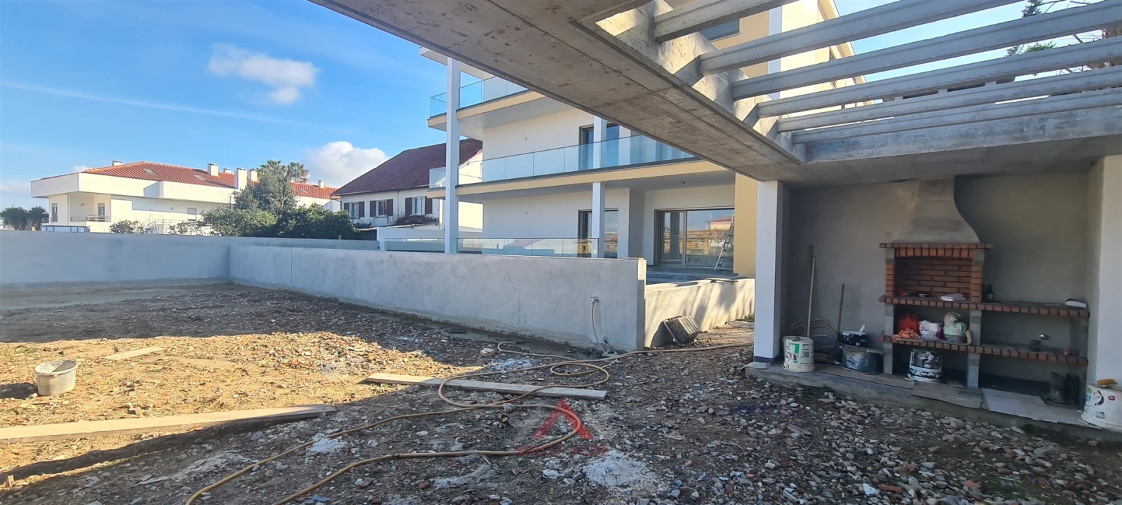 Apartamento T3 para Venda em Parceiros e Azoia Foto 4