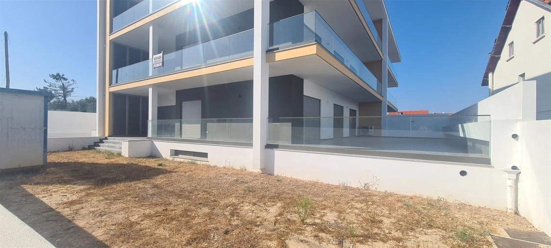 Apartamento T3 para Venda em Parceiros e Azoia Foto 3