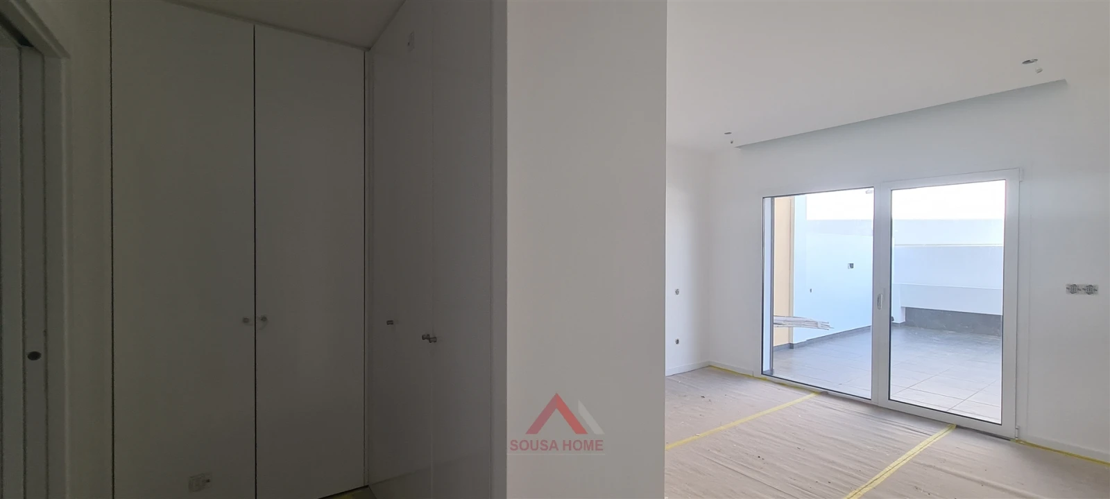 Apartamento T3 para Venda em Parceiros e Azoia Foto 10