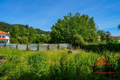 Moradia T3 para Venda em São Pedro do Sul, Várzea e Baiões