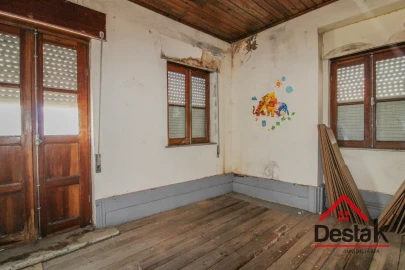 Moradia T3 para Venda em São Pedro do Sul, Várzea e Baiões