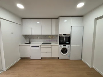 Apartamento T2 para Venda em Venteira