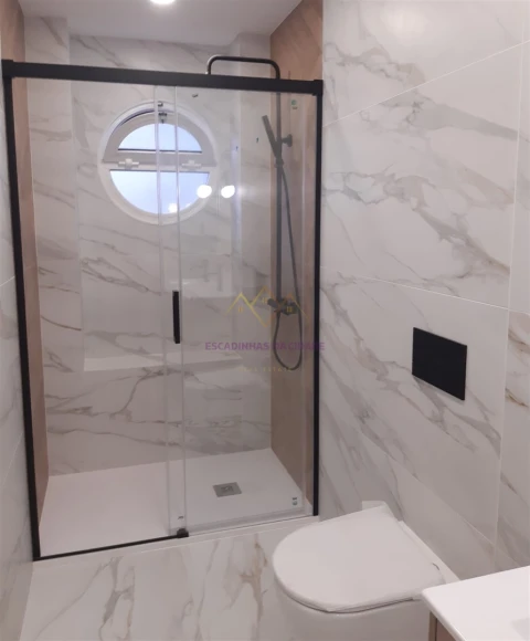 Apartamento T2 para Venda em Venteira