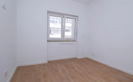 Apartamento T2 para Venda em Venteira