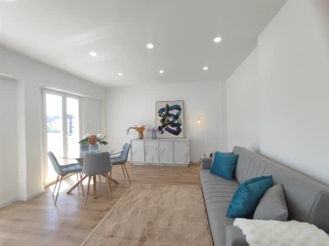 Apartamento T3 para Venda em Benfica