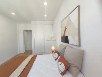 Apartamento T3 para Venda em Benfica