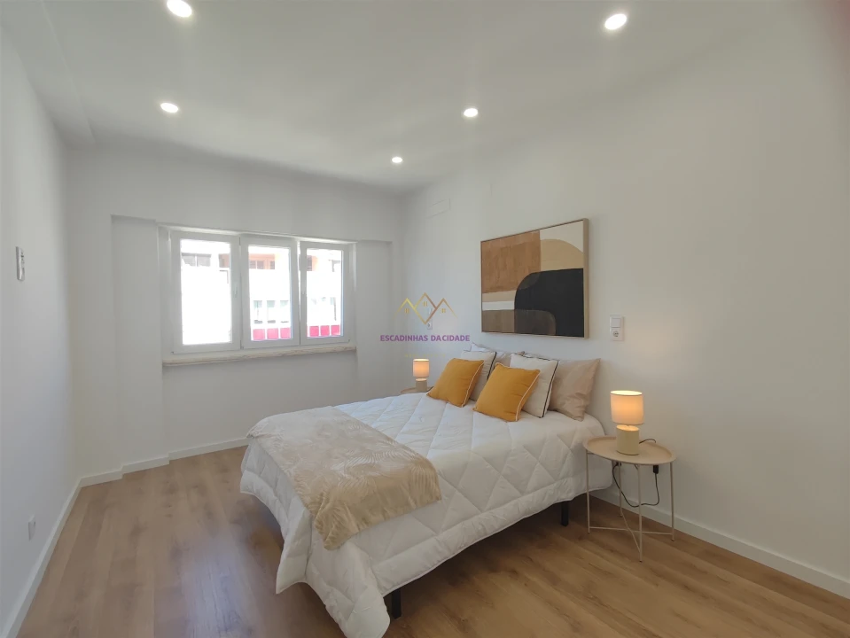 Apartamento T3 para Venda em Benfica Foto 17