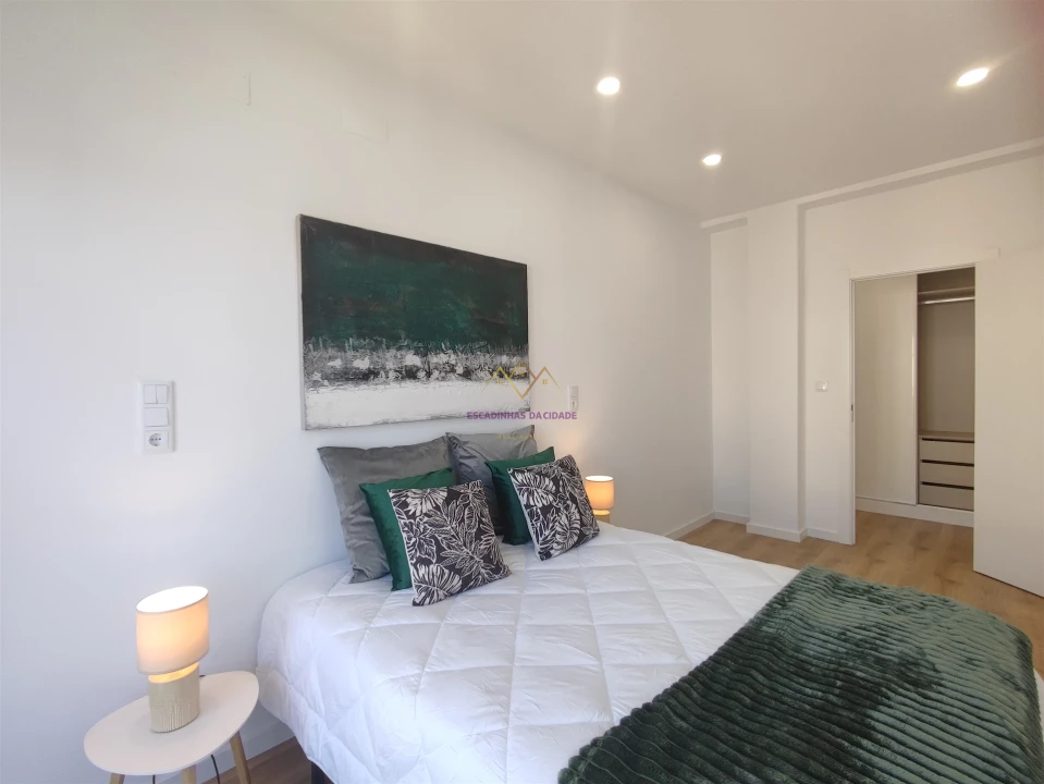 Apartamento T3 para Venda em Benfica Foto 6