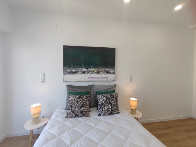 Apartamento T3 para Venda em Benfica Foto 3