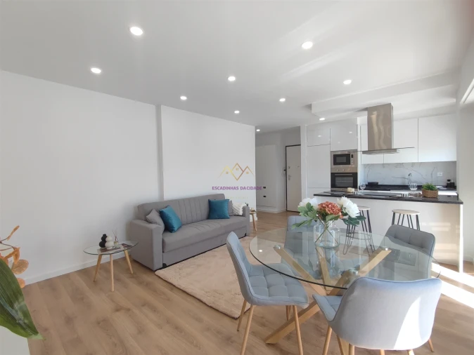 Apartamento T3 para Venda em Benfica Foto 27