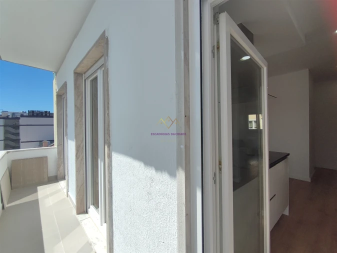 Apartamento T3 para Venda em Benfica Foto 25