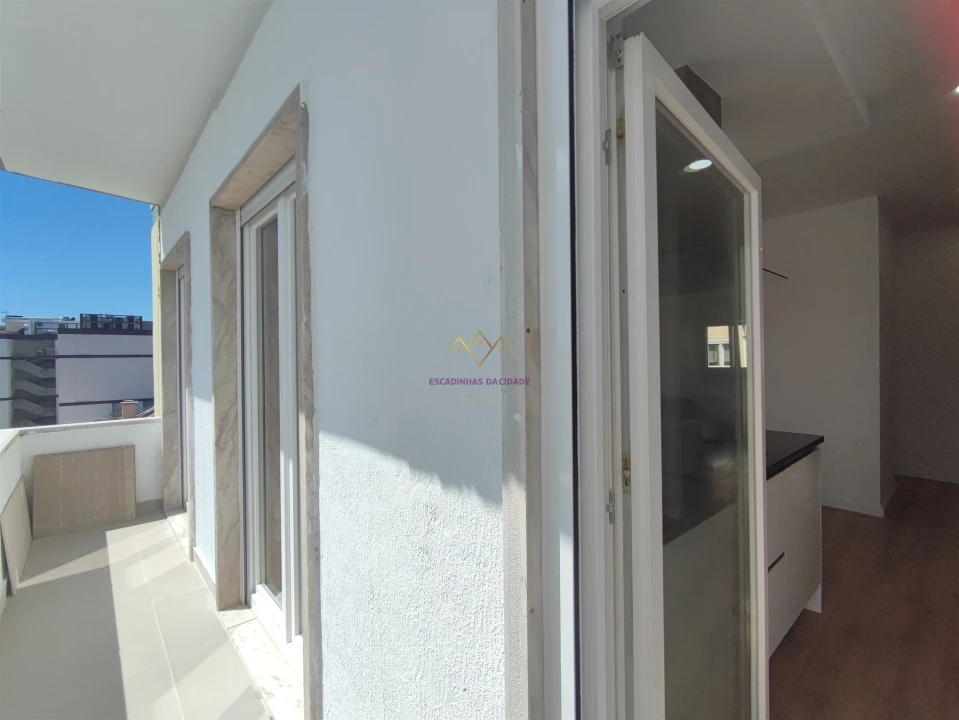 Apartamento T3 para Venda em Benfica Foto 25