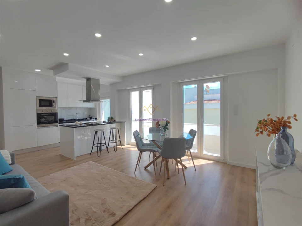 Apartamento T3 para Venda em Benfica Foto 29