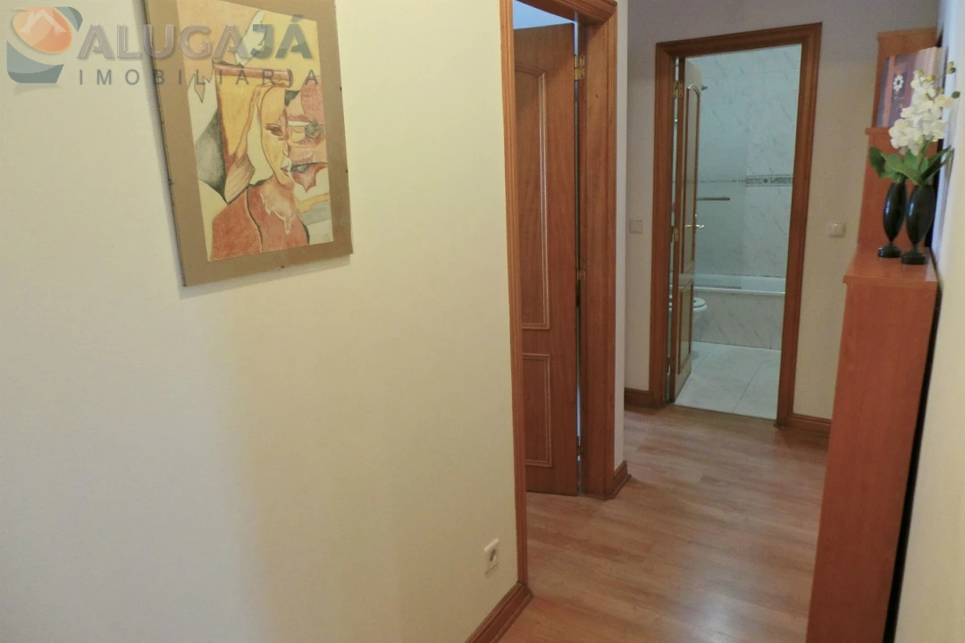 Apartamento T2 para Arrendamento em Cacém e São Marcos Foto 12