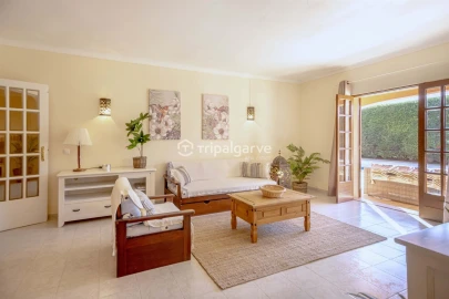 Moradia T4 para Venda em Guia