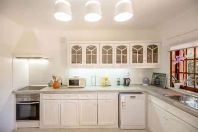 Moradia T4 para Venda em Guia