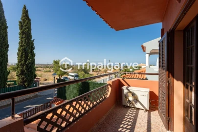 Moradia T4 para Venda em Guia