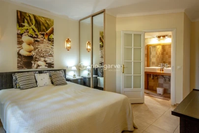 Moradia T4 para Venda em Guia