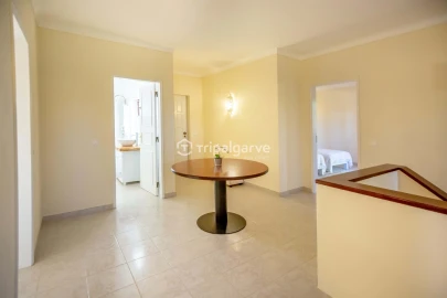 Moradia T4 para Venda em Guia