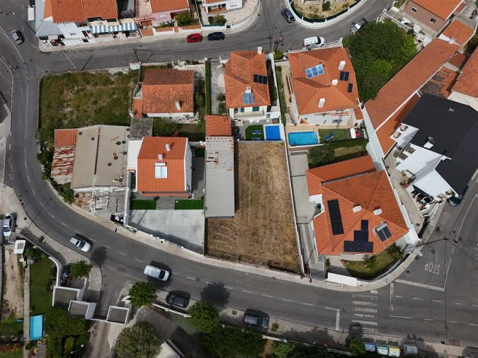 Terreno para Venda em Alcabideche Foto 2