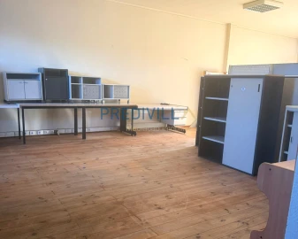 Loja para Venda em Cidade da Maia