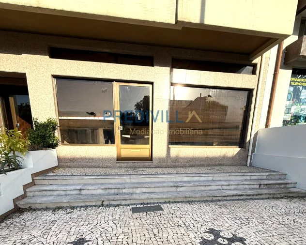 Loja para Venda em Cidade da Maia Foto 13