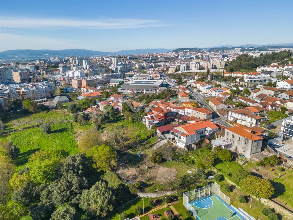 Prédio para Venda em Lomar e Arcos Foto 8