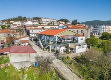 Prédio para Venda em Lomar e Arcos