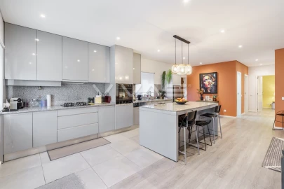 Prédio para Venda em Lomar e Arcos