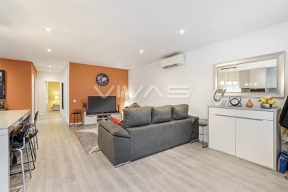 Prédio para Venda em Lomar e Arcos