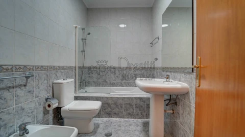 Apartamento T2 para Arrendamento em Fermentões