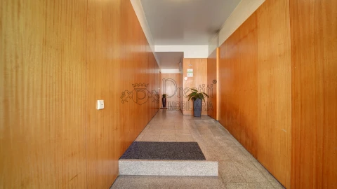 Apartamento T2 para Arrendamento em Fermentões