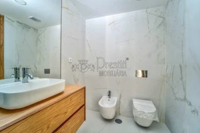 Apartamento T2 para Arrendamento em Urgezes