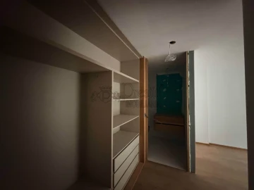 Apartamento T2 para Arrendamento em Urgezes